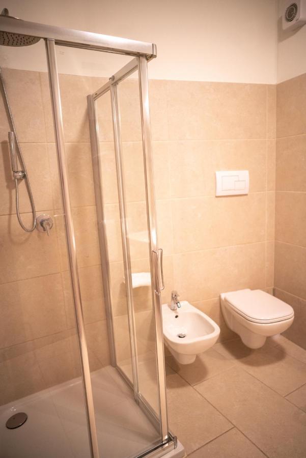 Garni Gianmartin Hotel Лимоне сул Гарда Екстериор снимка