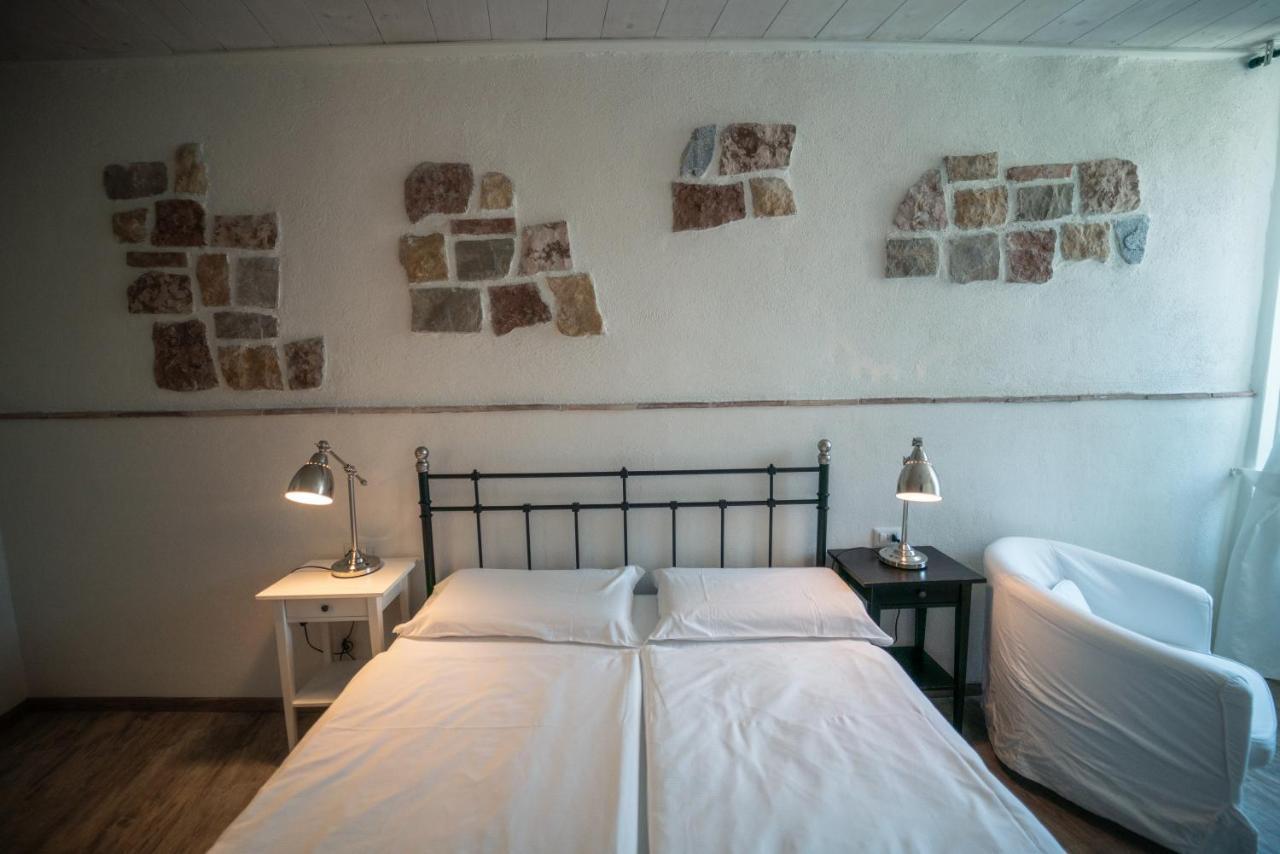 Garni Gianmartin Hotel Лимоне сул Гарда Екстериор снимка